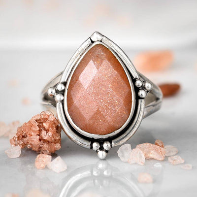 Teardrop Peach Moonstone Ring - Boho Magic